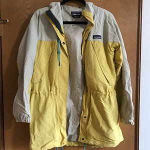 NWOT Patagonia Women's Sky Forest Parka - Small - Yellow Cream
